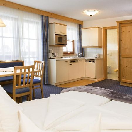 Hotel Montana Ischgl Buitenkant foto